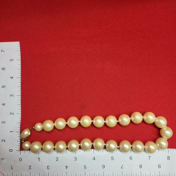 VTG Faux Gold Tone Pearl Choker Necklace & Clip on Earrings - Picture 4 of 10